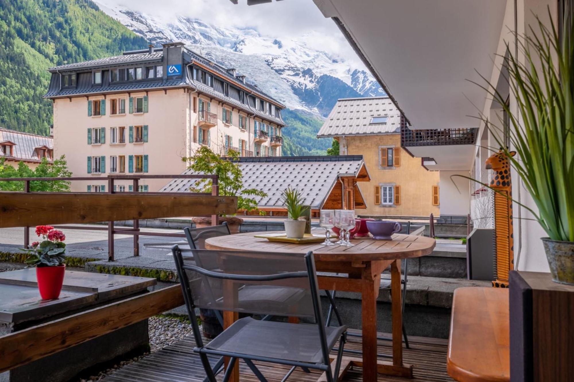 Appartement In The Center Of With Views Of Mont Blanc